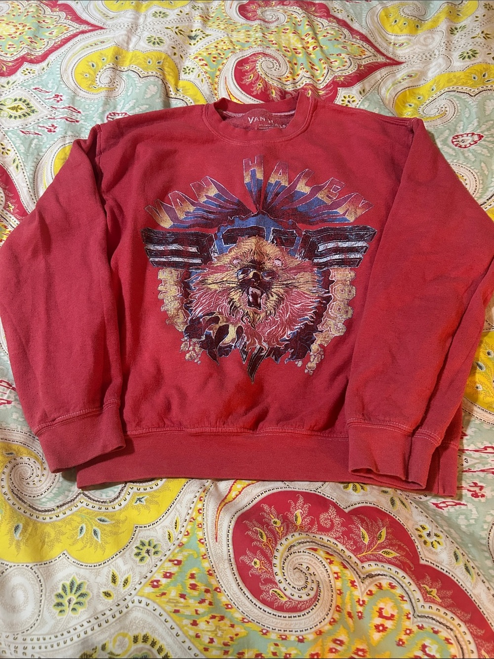 Vintage-Inspired Red Graphic Crewneck Sweatshirt